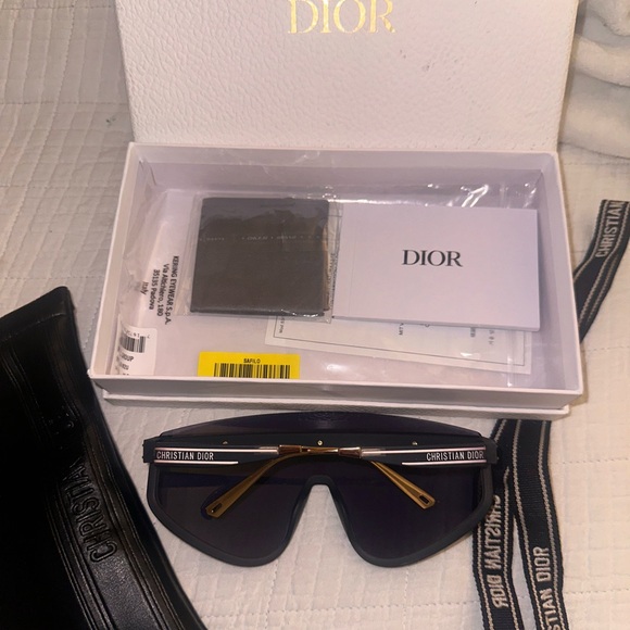 Dior DIORCLUB M2U sunglasses - Picture 2 of 4